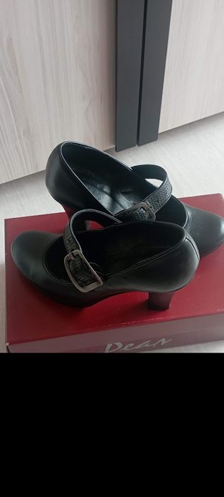 Обувки от естествена кожа размер 38