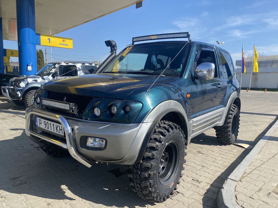 Mitsubshi Pajero mk 3 ( v60 ) 3.2 did