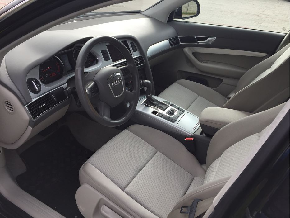 Vand/Schimb Audi A6 cu monovolum