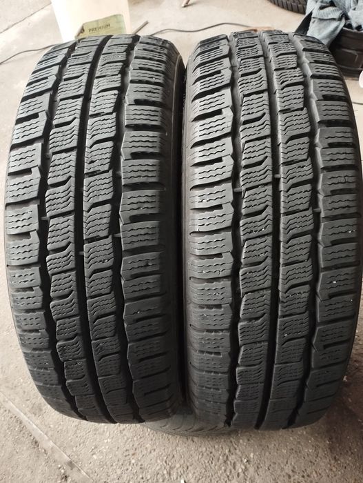 2 buc semi noi 215 65 16C Kumho iarna dot2024