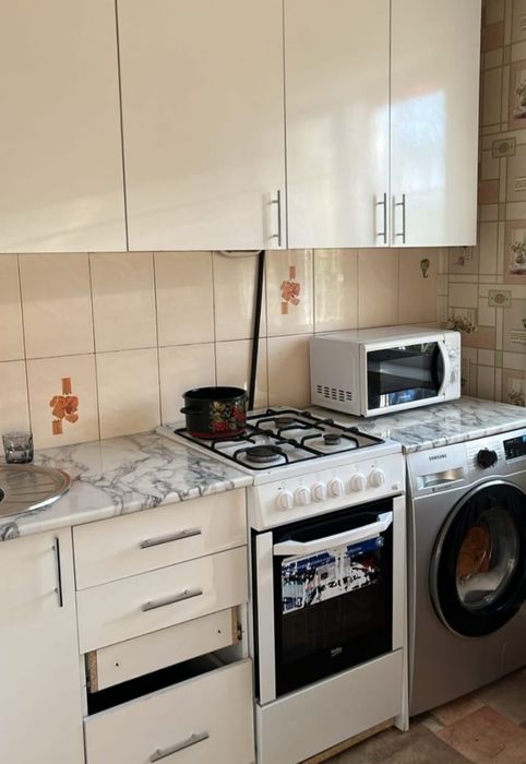 Продам 3 ком квартиру 1/5 р-он м. Северный.