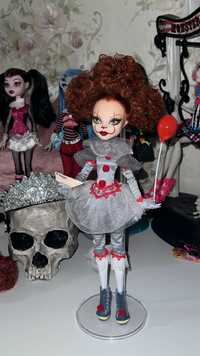 Monster high pennywise custom papusa