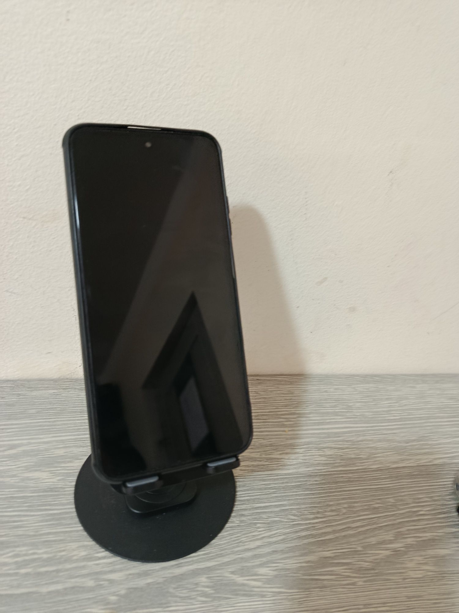 Redmi 11 G Xotira 128 gb