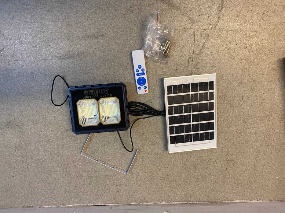 Лампа соларна  5Ah LED194 3000lm 6500K MK  /R20 Помпа /	R20 Циркуляр