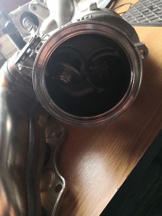 Vând turbina bmw oem