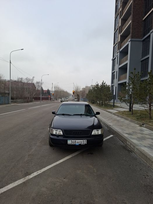Ауди а6. 2.6 автомат