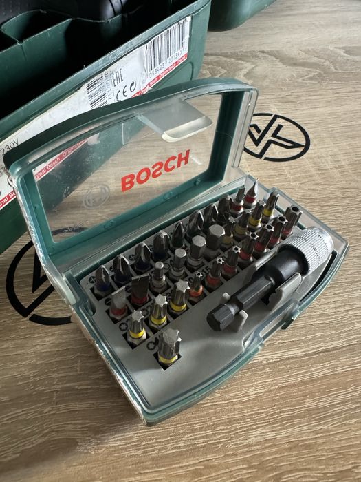 Filetanta bosch EasyDrill 1200 + set 32 biti