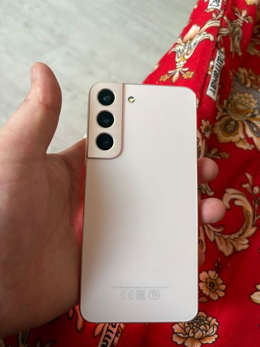 Samsung galaxy s22 128gb