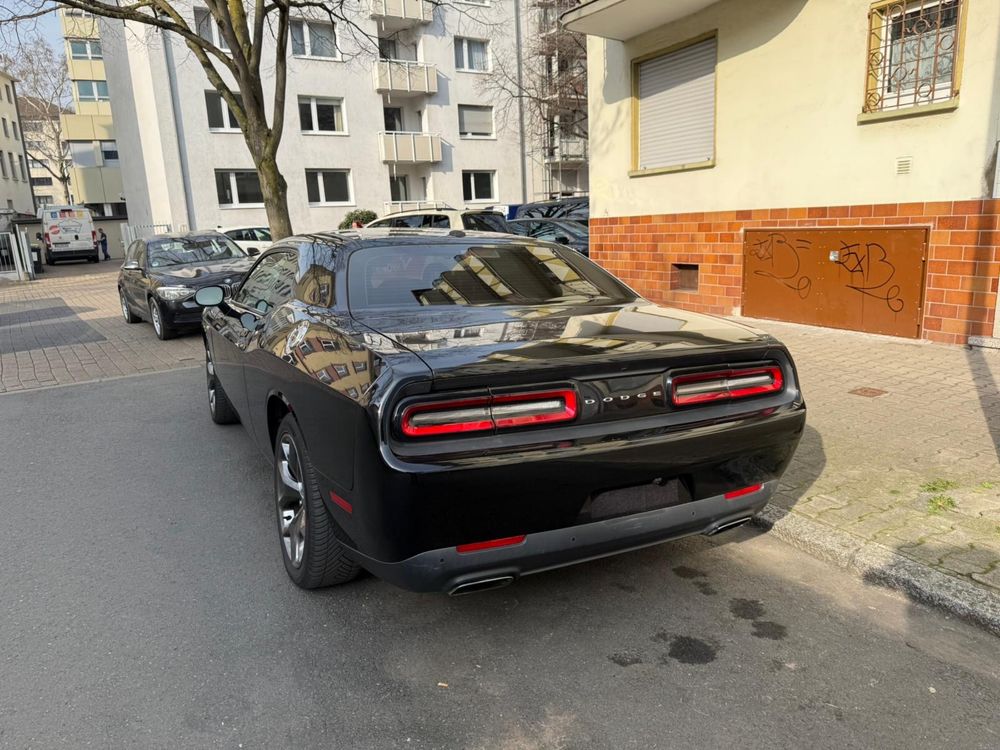 Dodge challender