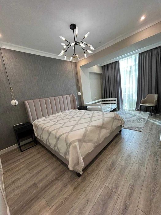 Кровать двухспальная