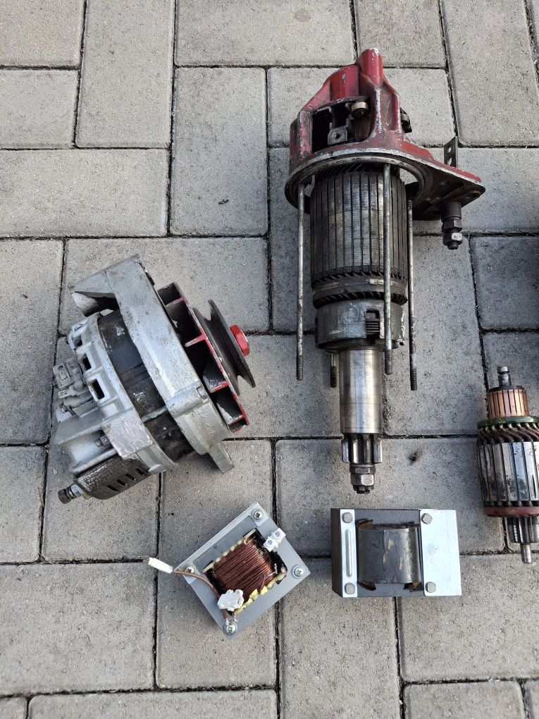Alternatoare, electromotoare