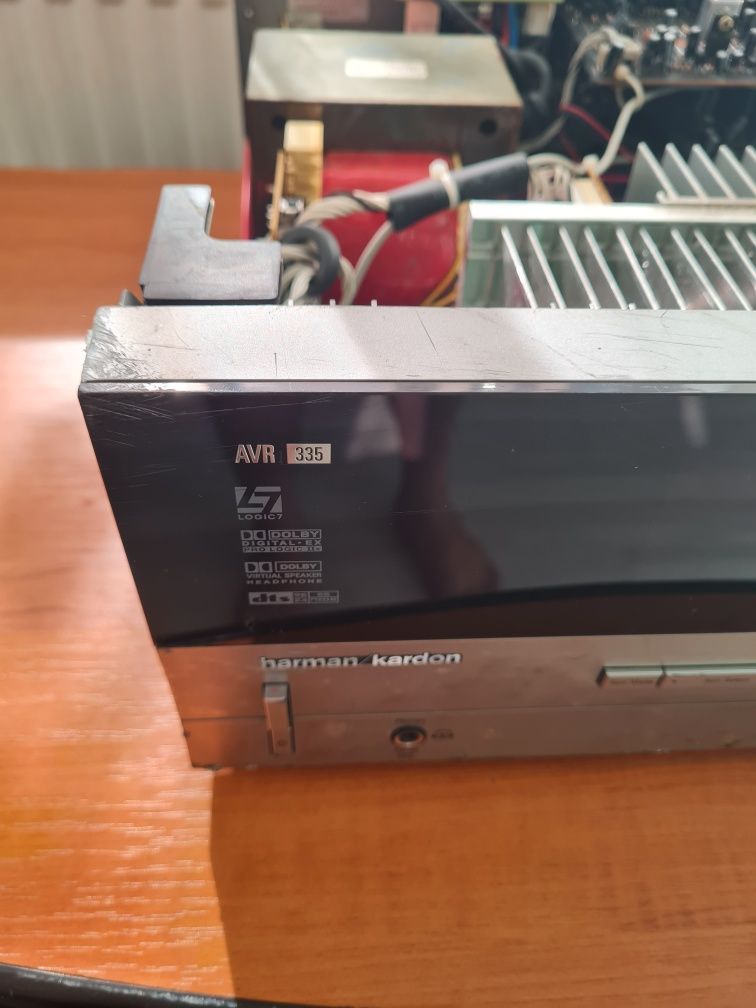 Harman kordon AVR 335 amplificator radio