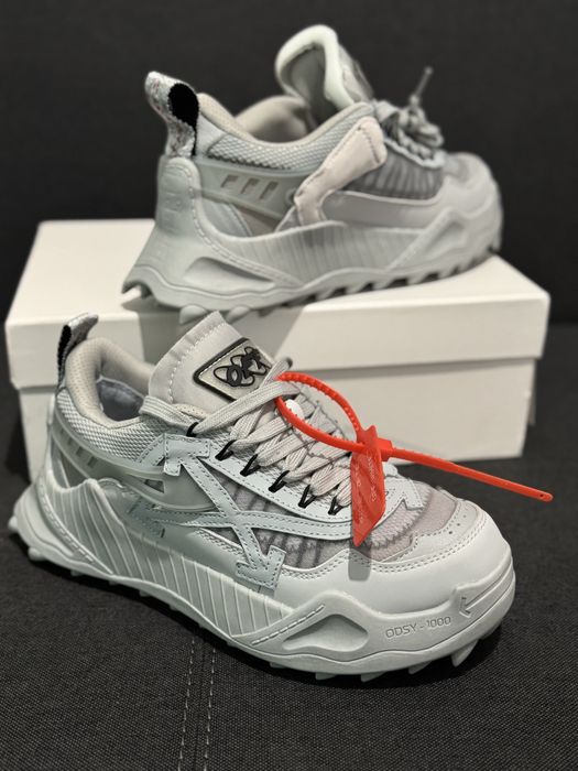Adidasi OFF-White Odsy