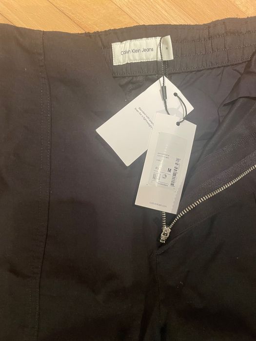 Дамски ленен панталон Calvin Klein