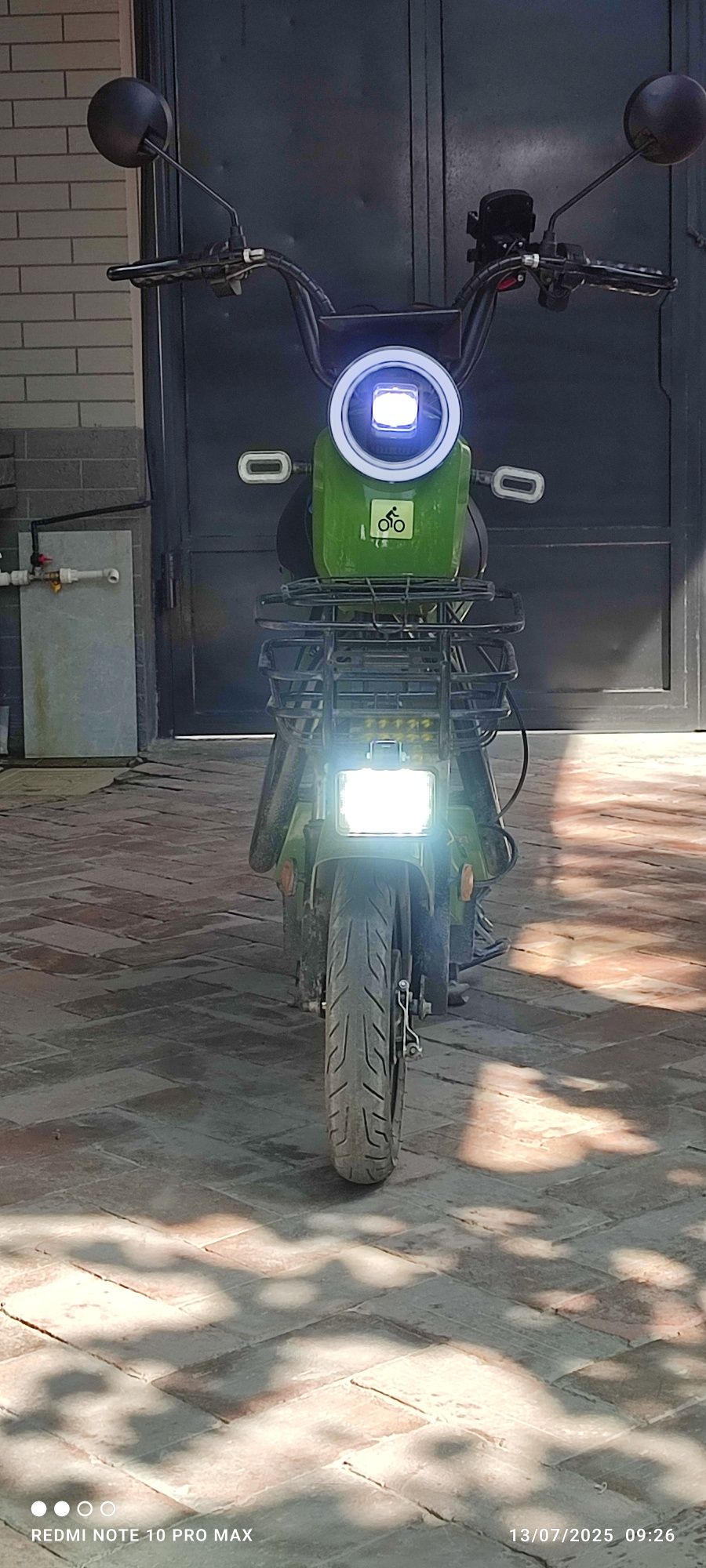 Skuter sotiladi aybi yoq holati ideal