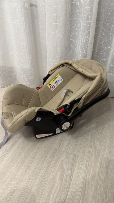 Scoica auto pentru bebelusi