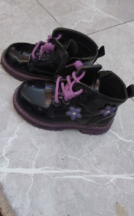 Ботинки на девочку