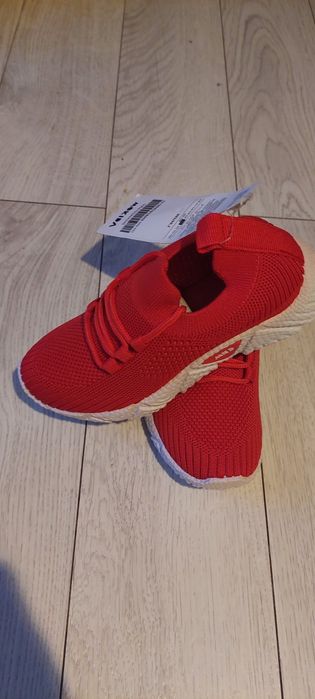 Adidași noi  Coccodrillo nr.31