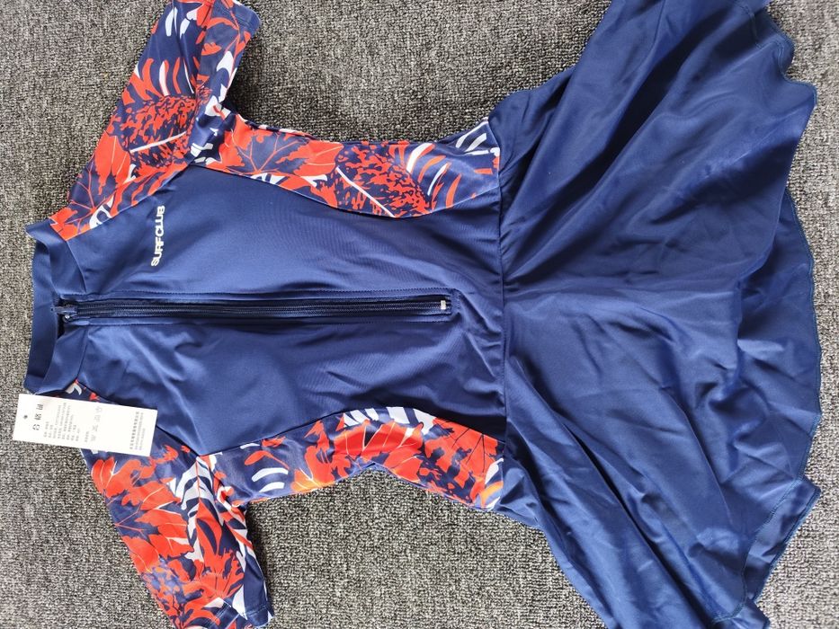 Купальник новый слитный