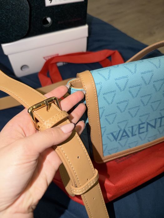 Оригинална нова чанта Valentino
