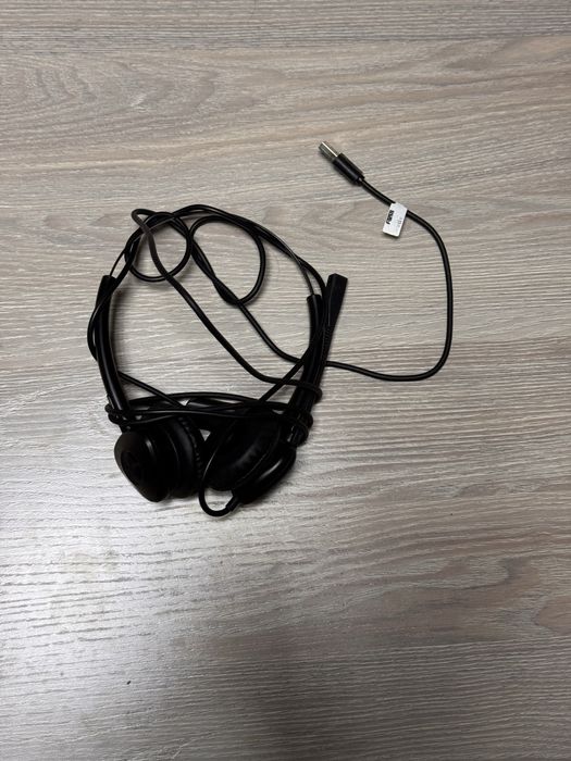 Проводная USB гарнитура Fanvil HT302-U для звонков и колл центров