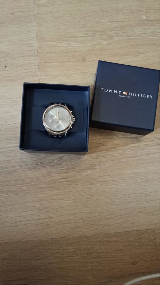 Vand ceas Tommy Hilfiger