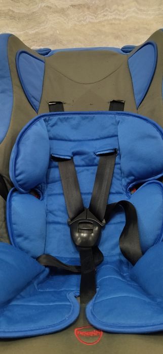 Продам детское автомобильное кресло