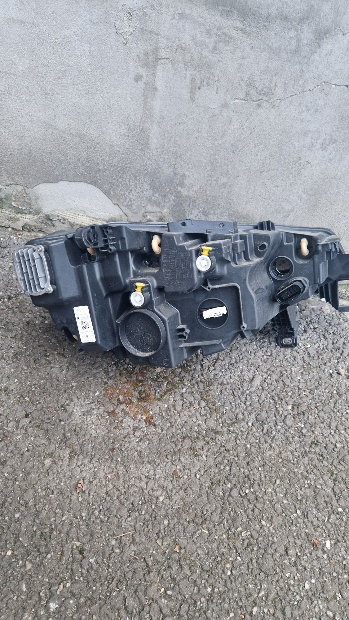 Far stg vw ID4 LED