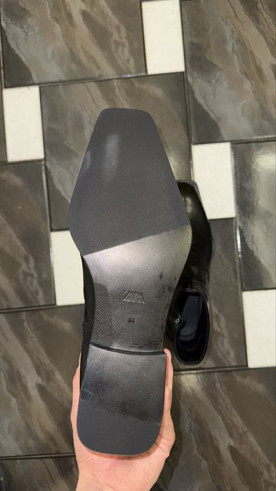 Мъжки ботуши от релефна кожа - 44 номер