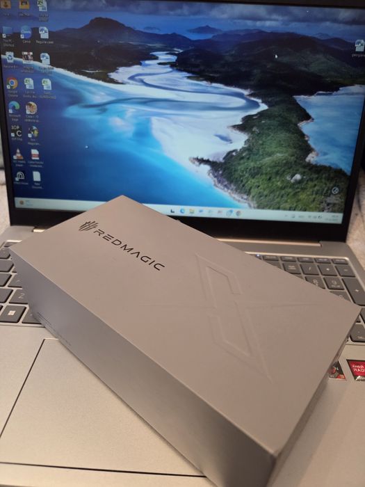 Schimb / vând redmagic 10 pro 16/512 pachet complet