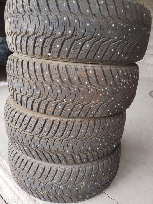 Шины зимние с шипами