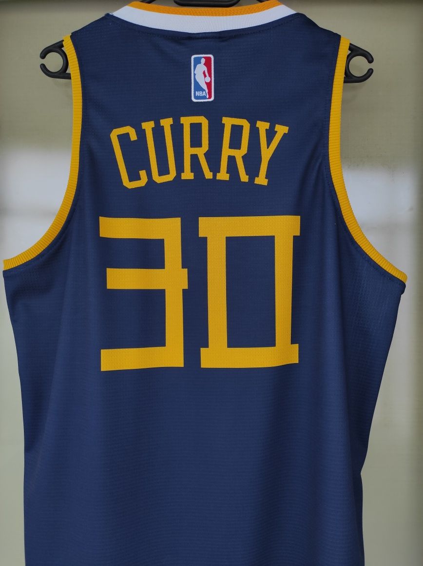 Maieu Curry Golden State