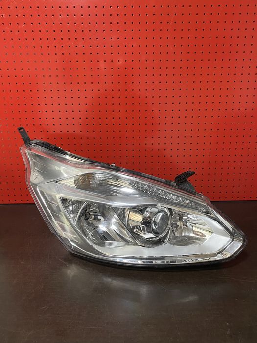Far dreapta halogen lupa Ford Transit Custom Tourneo an 2012-2018