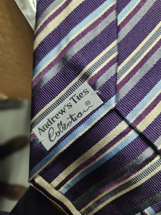 Vând cămașa și cravată și curea piele stoc 1500 buc