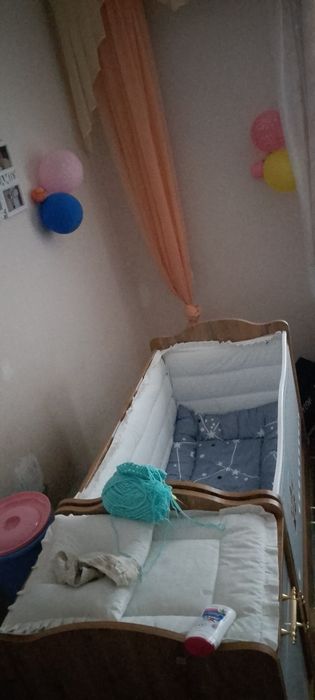 Детская кроватка