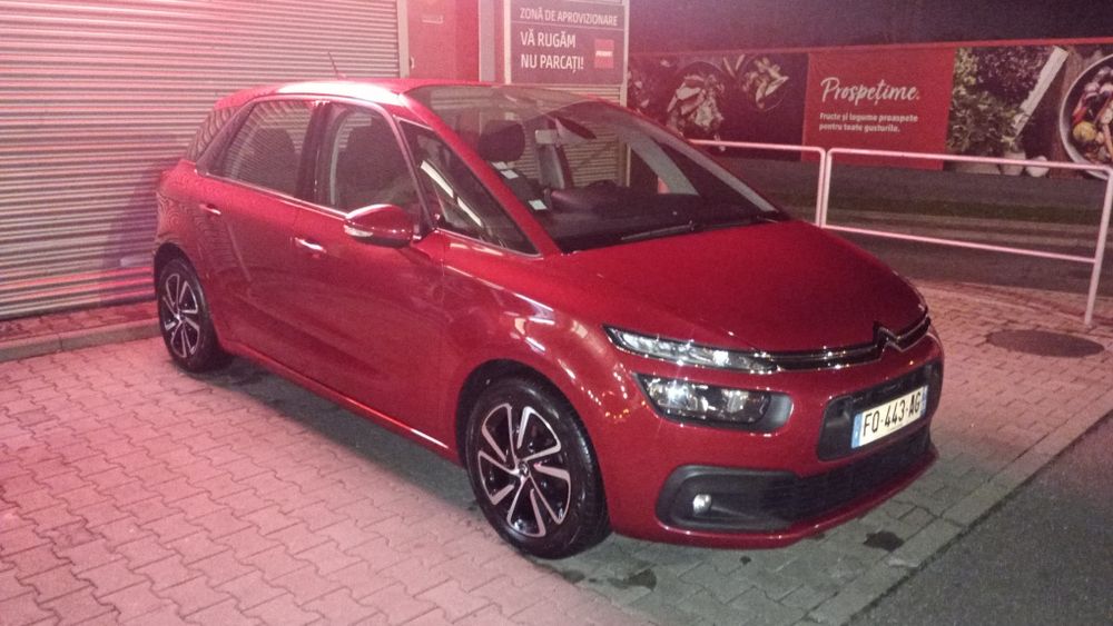 Citroen C4 Picasso SpaceTourer/ 2020/ 1.5 BlueHdi/ 130 cp/Navi/ Led