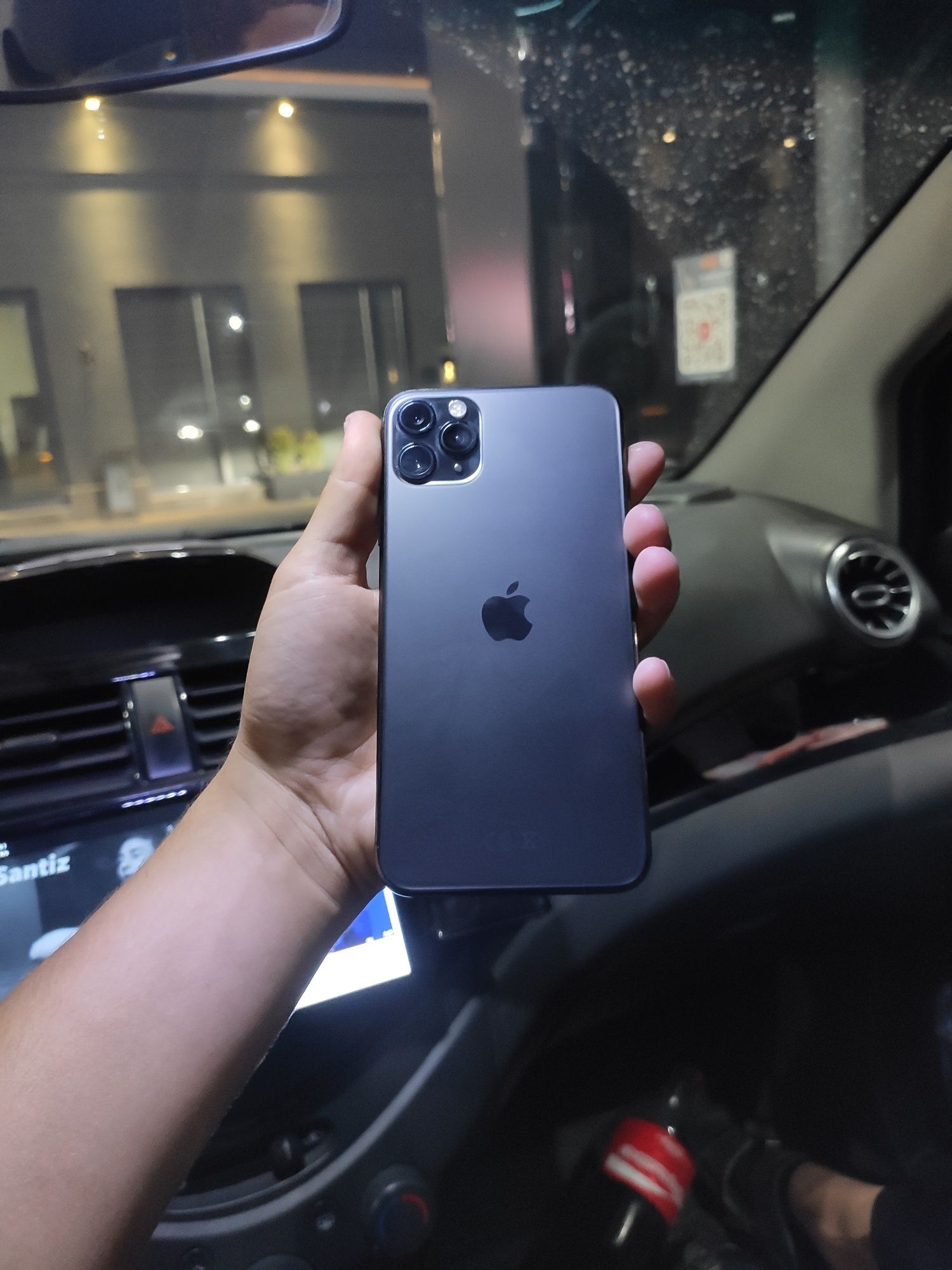 Iphone 11 pro max idyal