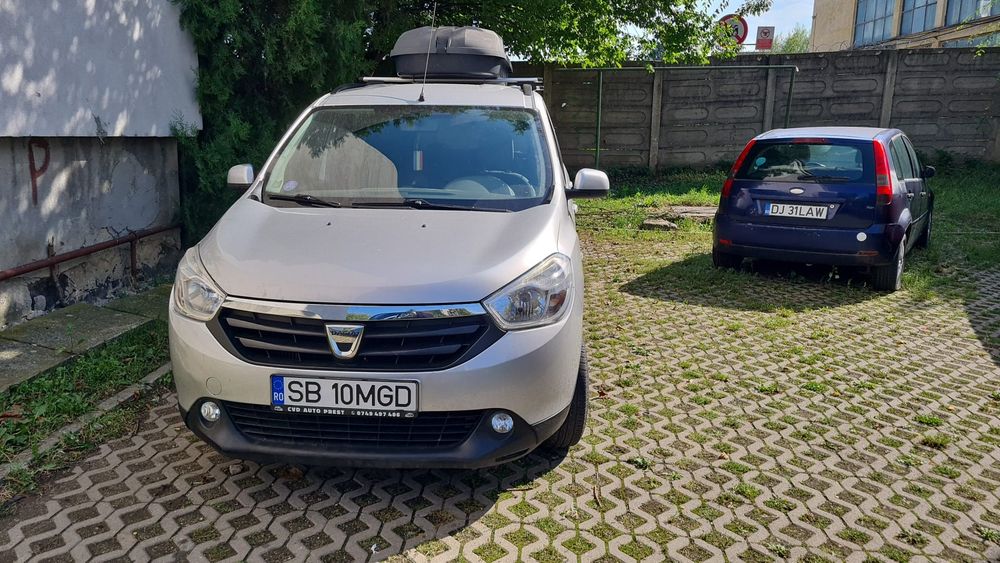 Dacia lodgy 1.2. 2013 sau schimb cu duster