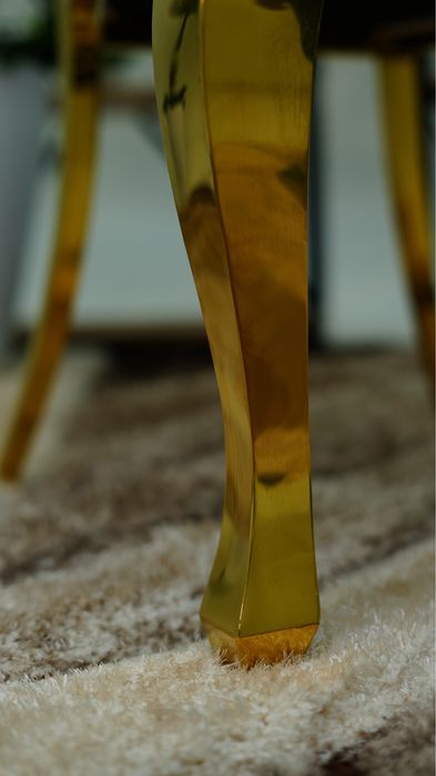 Stullar Nerjaveykadan Optom Narxlarda (To’yxona va Restoranlar uchun)