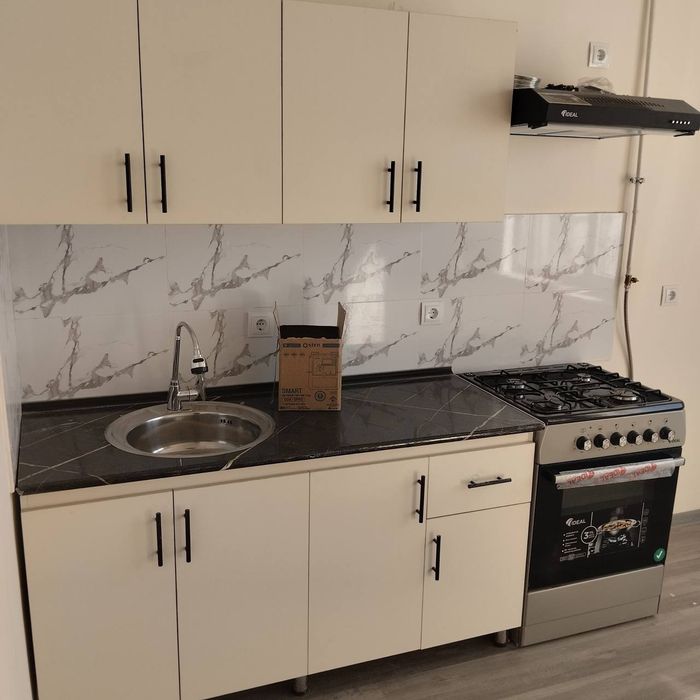 Motrid 2 xonali uy sotiladi