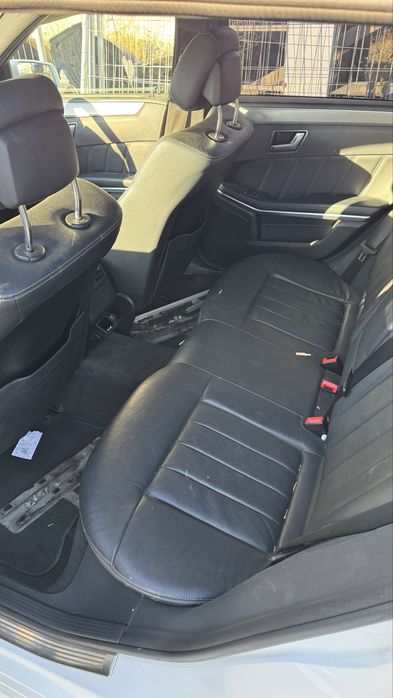 Mercedes-Benz E220 w212 на части