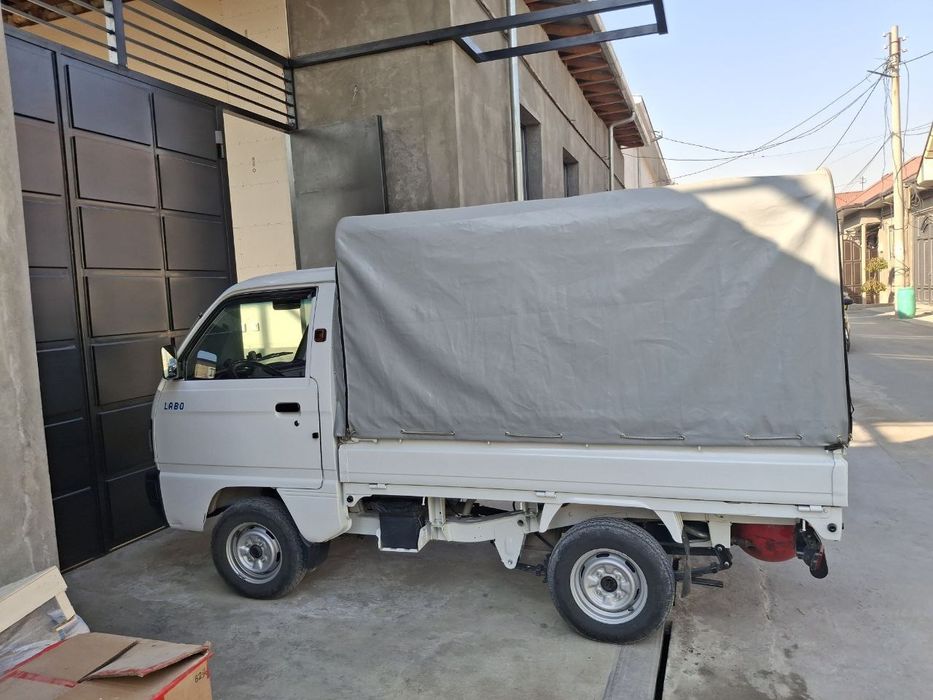 Срочно продаëтсч автомобиль Labo