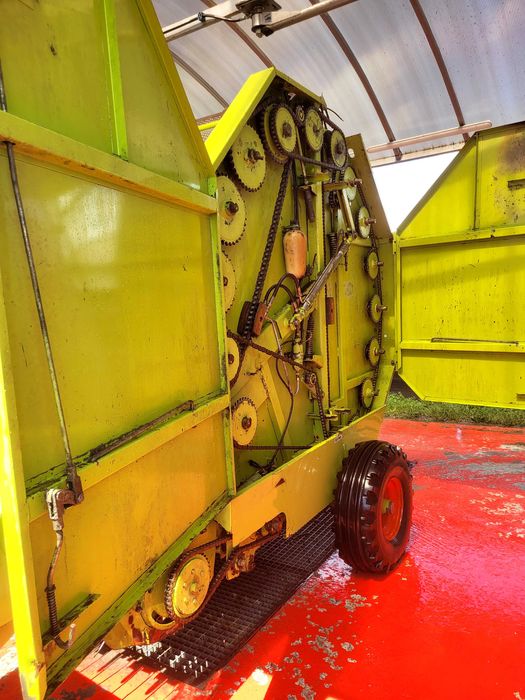 Presa Claas rollant 62