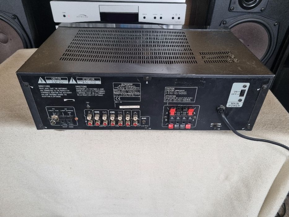 Pioneer SX 205 RDS. 40 watts /canal. Perfect functional.