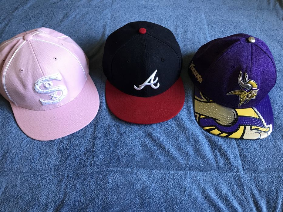 Șepci New Era stare foarte buna