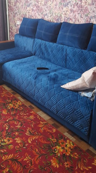 Продам накидки на диван
