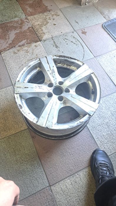 Титановый диск диаметром 16