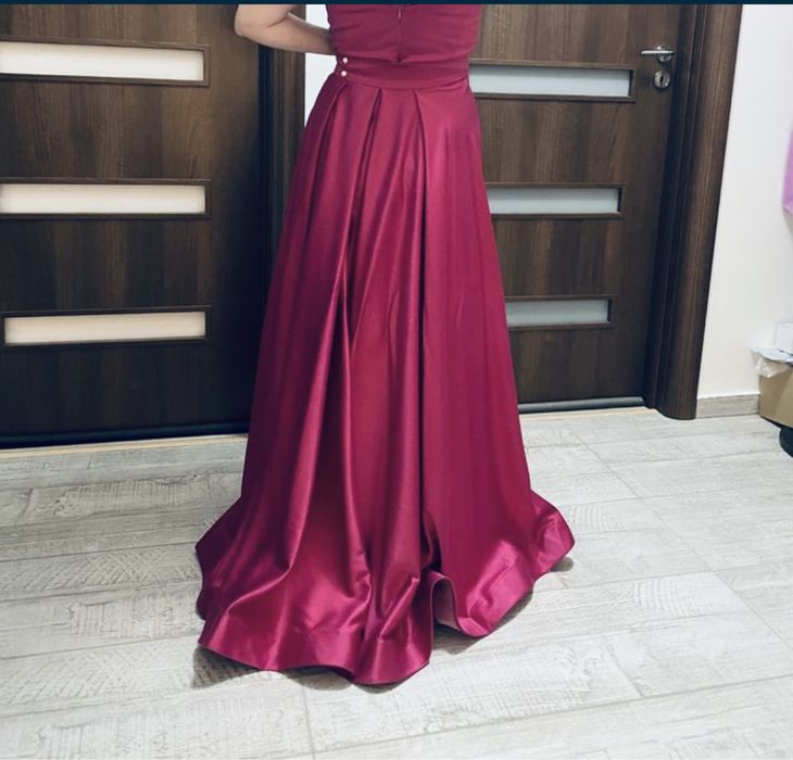 Vand rochie de ocazie pentru gravida cu trena detasabila