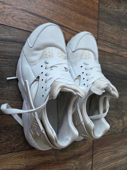 Маратонки   NIKE