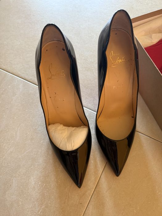 Обувки на висок ток Christian Louboutin